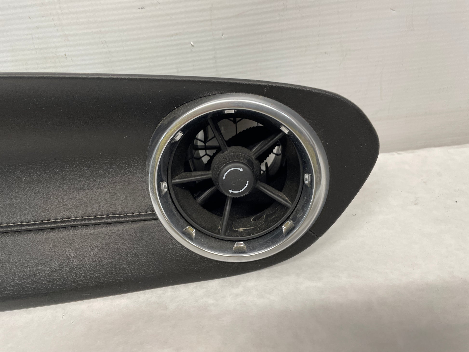 2019 Chevy Camaro SS RH Passenger Dash Trim Insert w/ Vent OEM - Day's Parts Yard