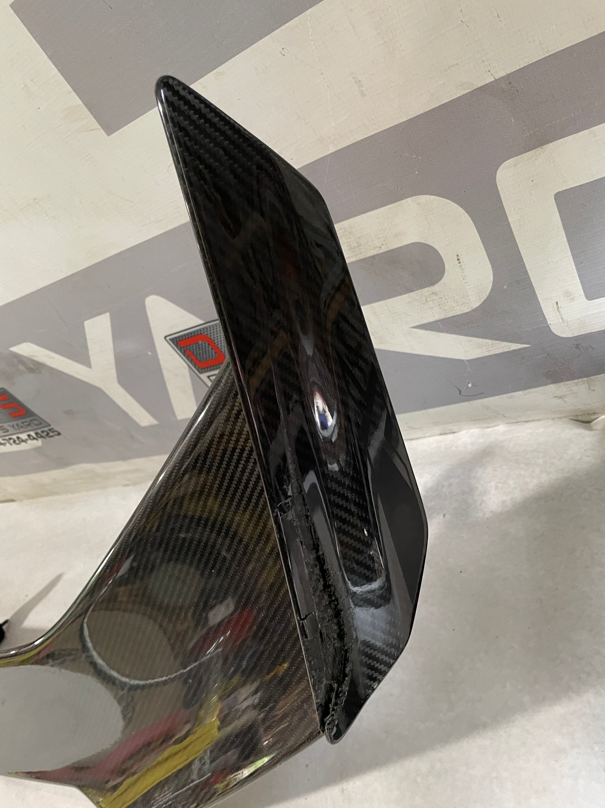 2018 Chevy Camaro ZL1 1LE Carbon Fiber Spoiler Wing OEM Damaged - Day's Parts Yard