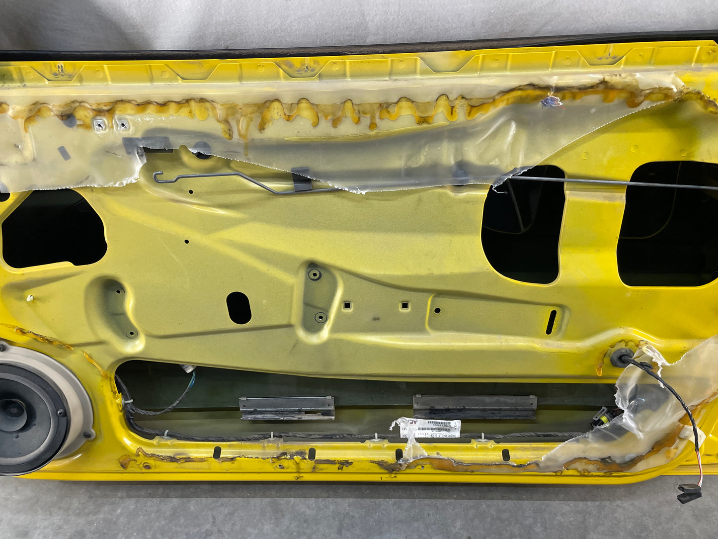 2005 Pontiac GTO RH Passenger Front Exterior Door Yellow OEM