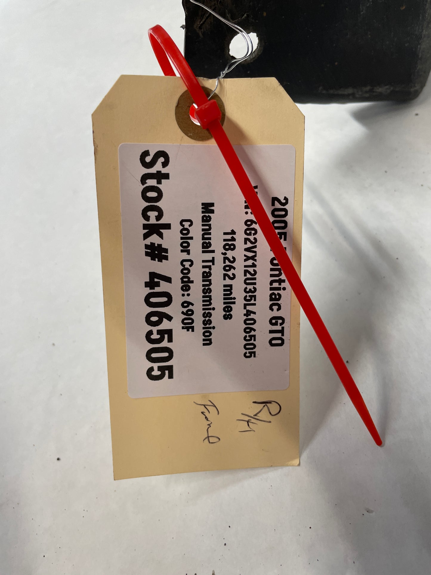 2005 Pontiac GTO RH Passenger Front Fender Wheel House Well Liner OEM - Day's Parts Yard