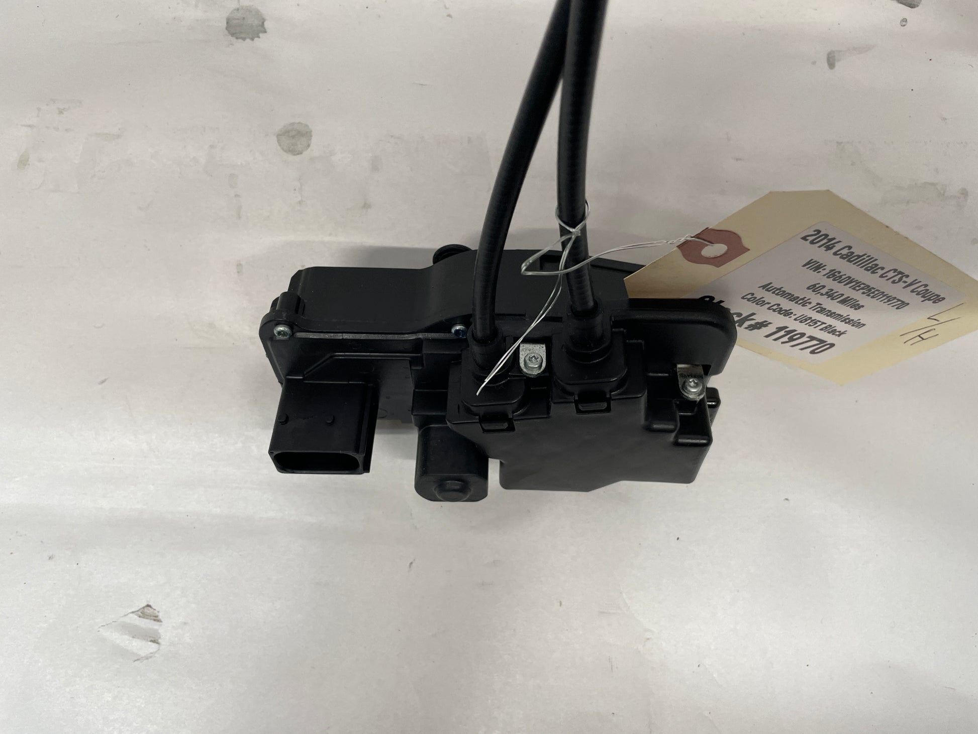 2014 Cadillac CTS-V Coupe LH Driver Door Lock Actuator OEM - Day's Parts Yard