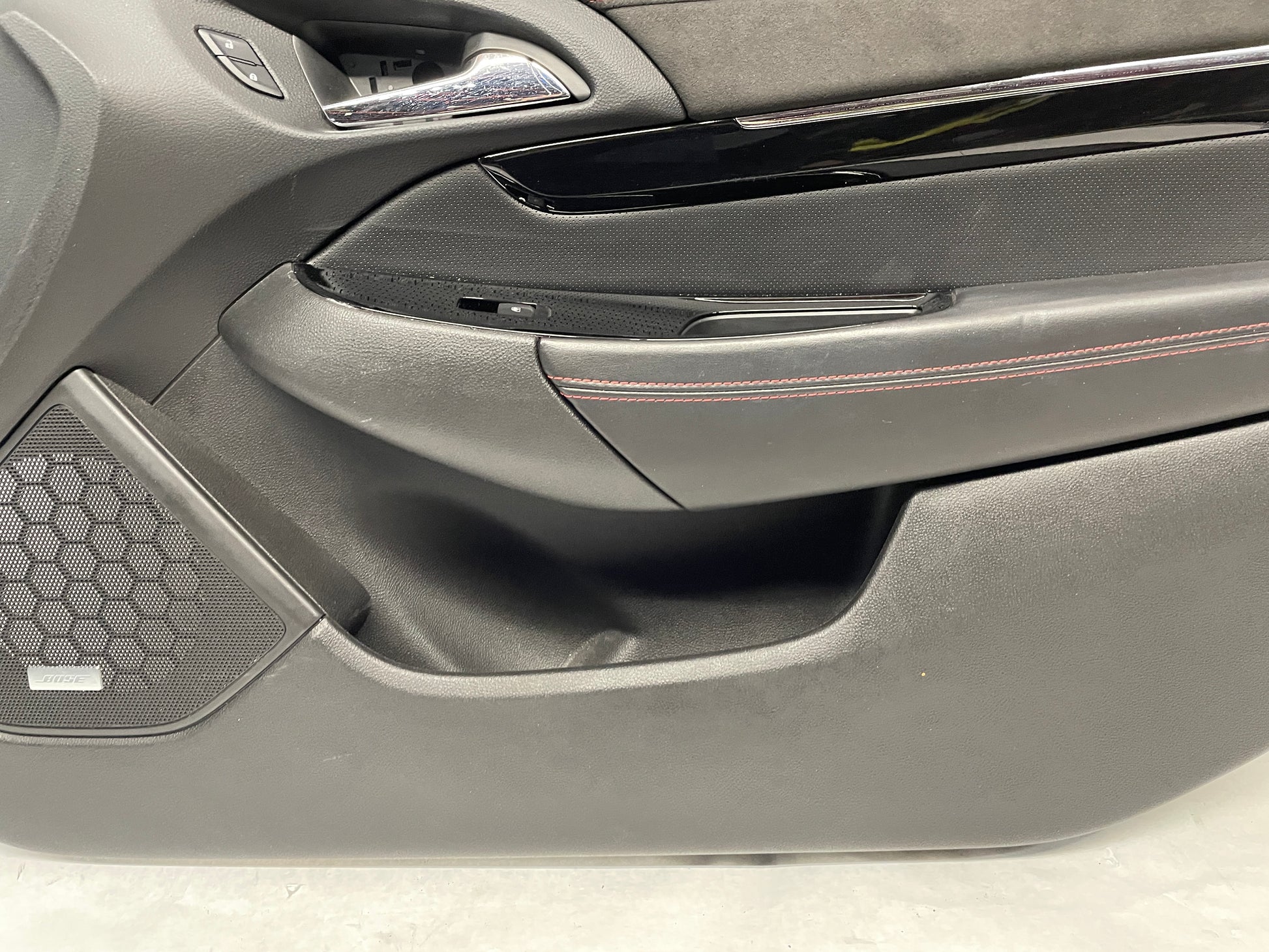 2014 Chevrolet SS Sedan RH Passenger Front Interior Door Panel Trim OEM - Day's Parts Yard