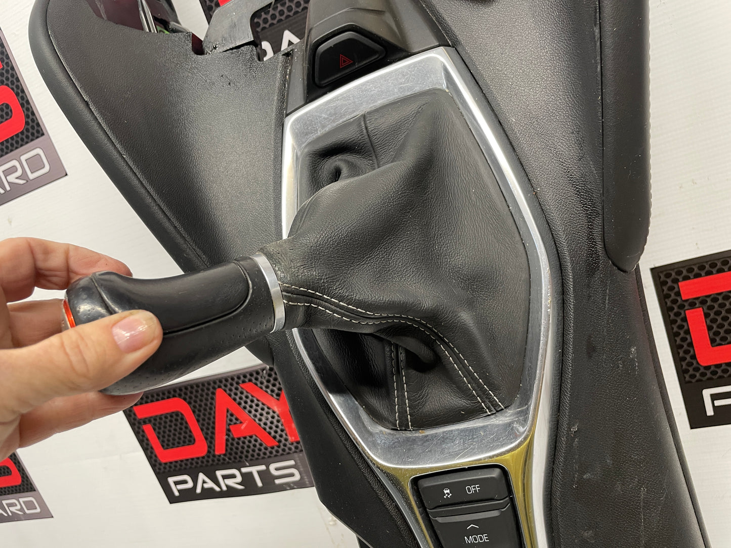 2019 Chevy Camaro SS Complete Center Console Armrest OEM