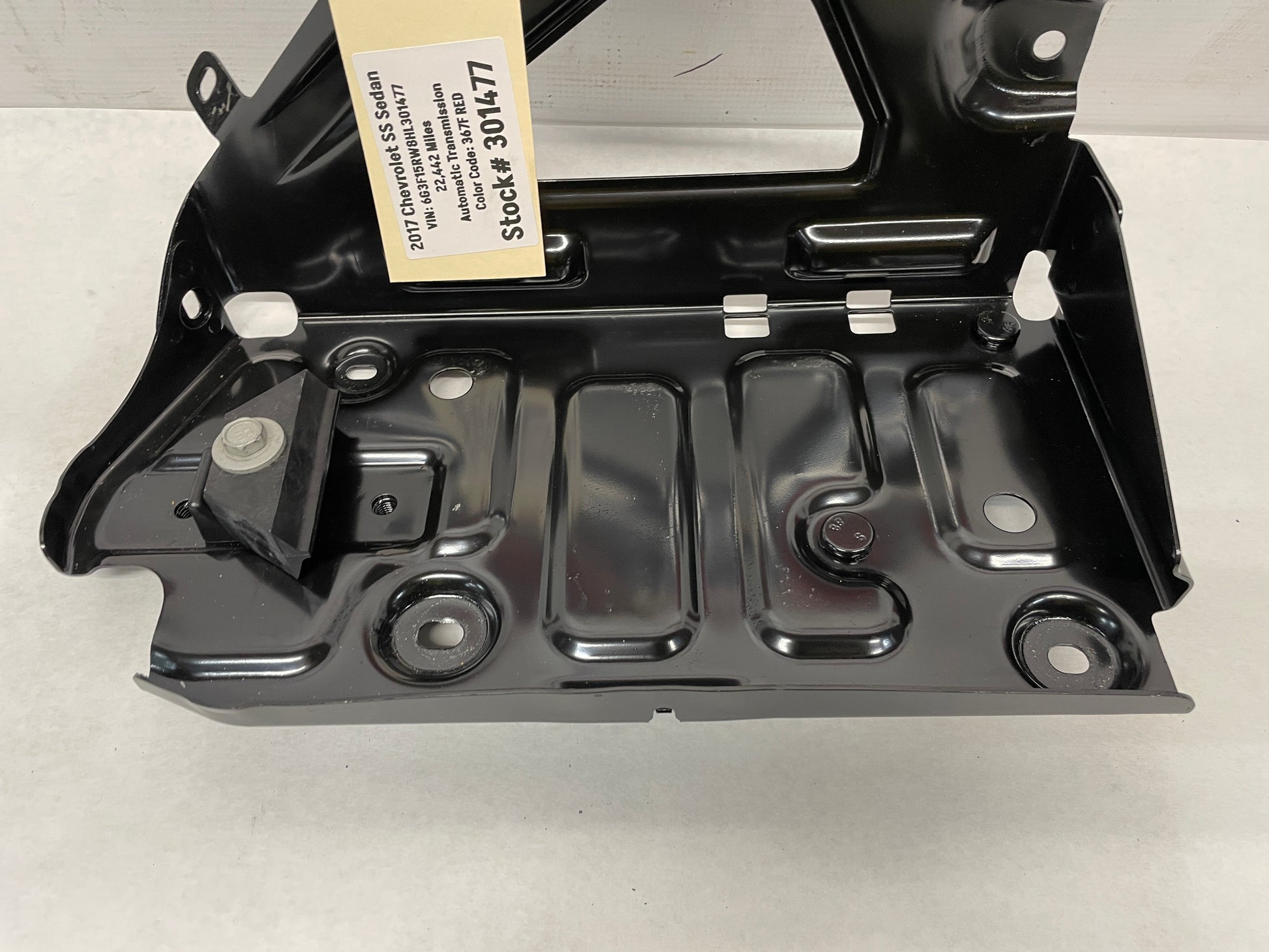 2017 Chevy SS Sedan Battery Tray Bracket Hold Down OEM - Day's Parts Yard