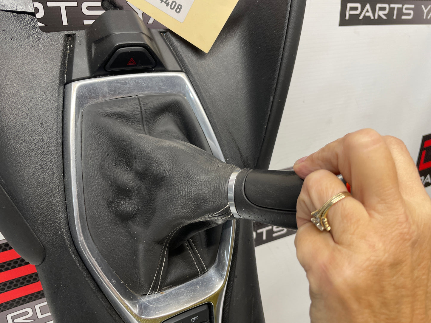 2019 Chevy Camaro SS Complete Center Console Armrest OEM