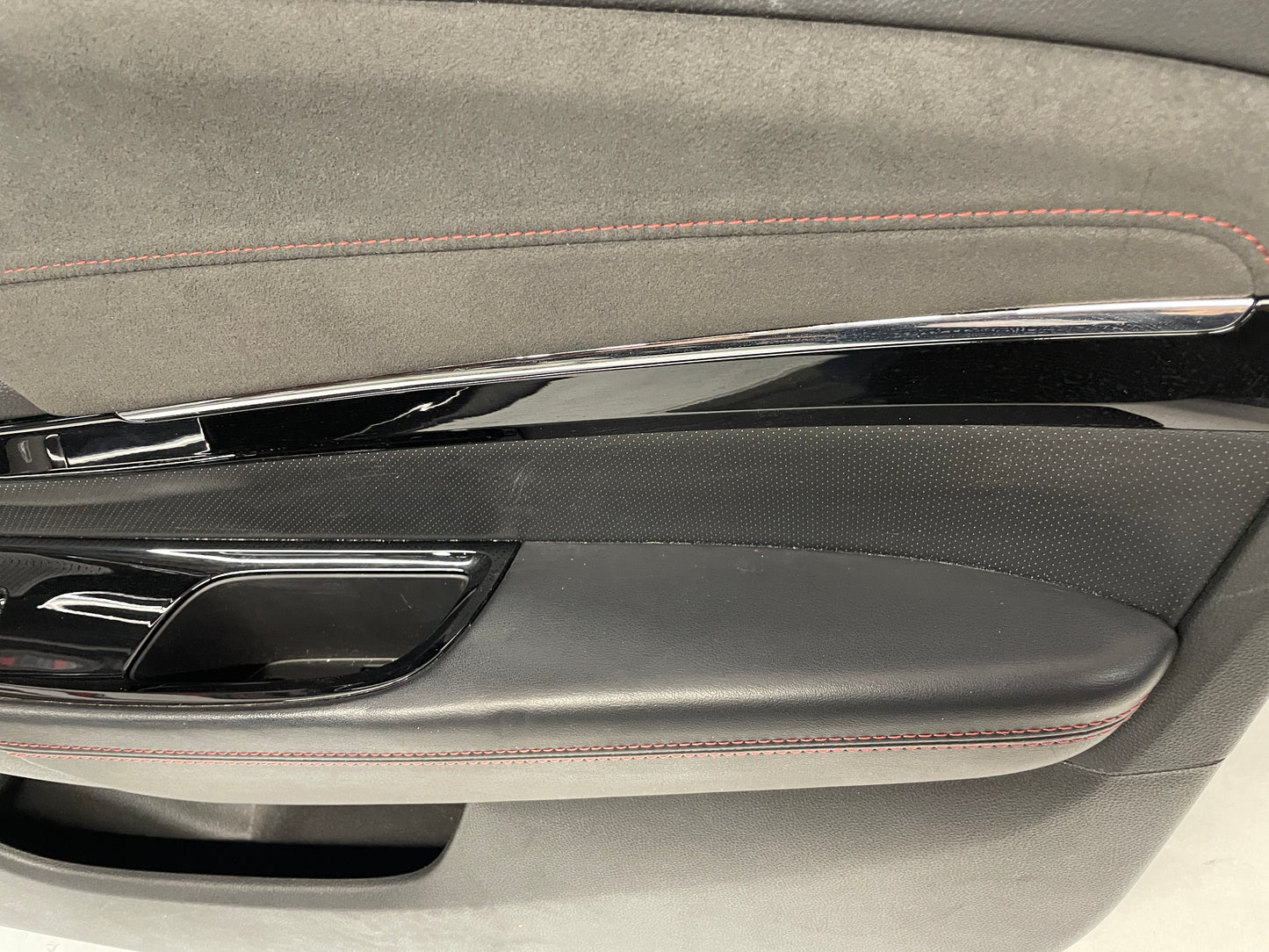 2014 Chevrolet SS Sedan RH Passenger Front Interior Door Panel Trim OEM - Day's Parts Yard