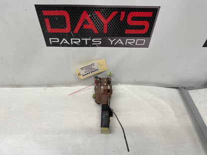 2006 Pontiac GTO RH Passenger Door Lock Actuator OEM - Day's Parts Yard