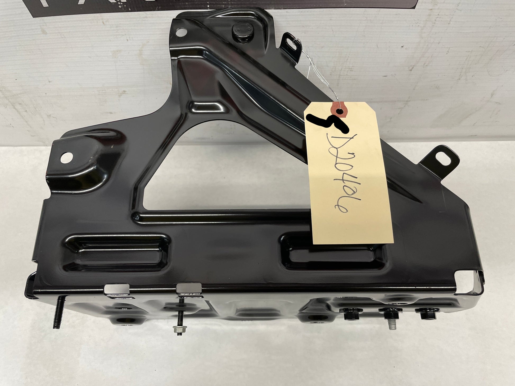 2017 Chevy SS Sedan Battery Tray Bracket Hold Down OEM - Day's Parts Yard