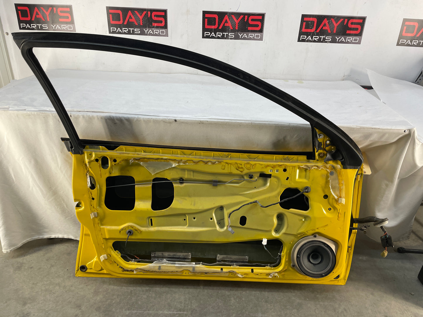 2005 Pontiac GTO LH Driver Front Exterior Door Yellow OEM