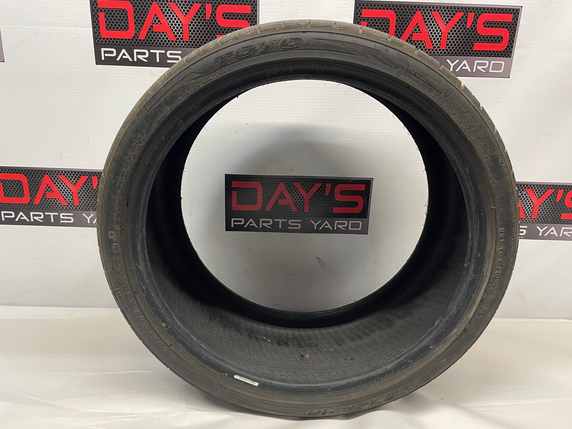 275/30R20 Toyo Extensa HP II Tire - Day's Parts Yard