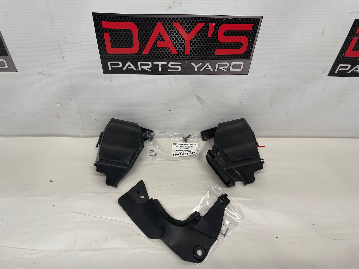 2015 Chevy SS Sedan Radiator Core Support Splash Shield Air Inlet Baffle OEM - Day's Parts Yard