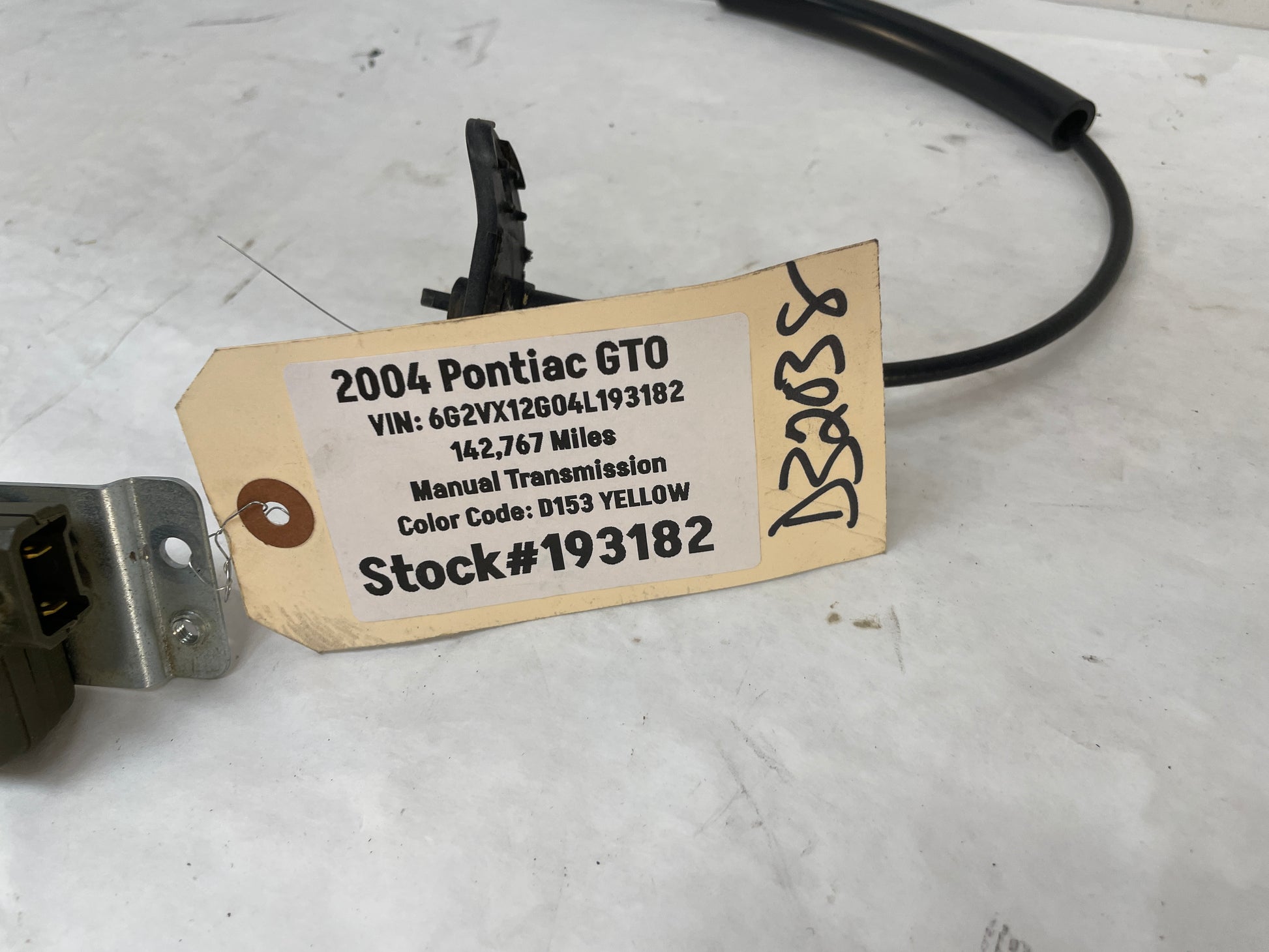 2004 Pontiac GTO Trunk Deck Lid Lock Actuator OEM - Day's Parts Yard
