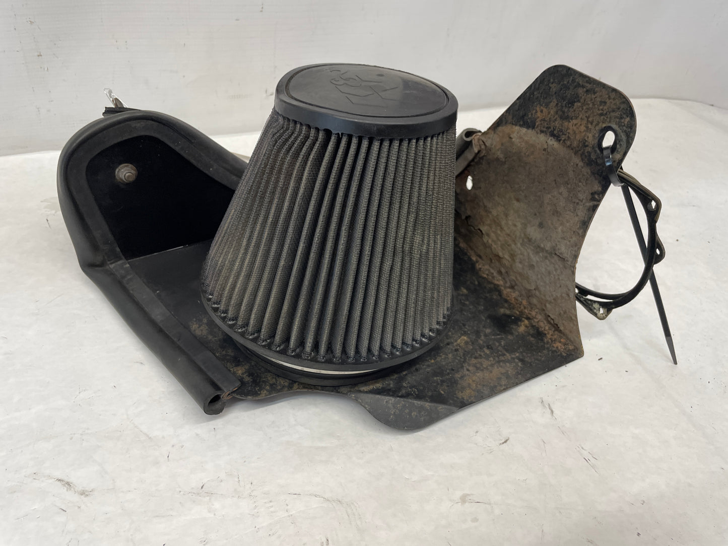 2005 Pontiac GTO K&N Cold Air Intake System CAI - Day's Parts Yard