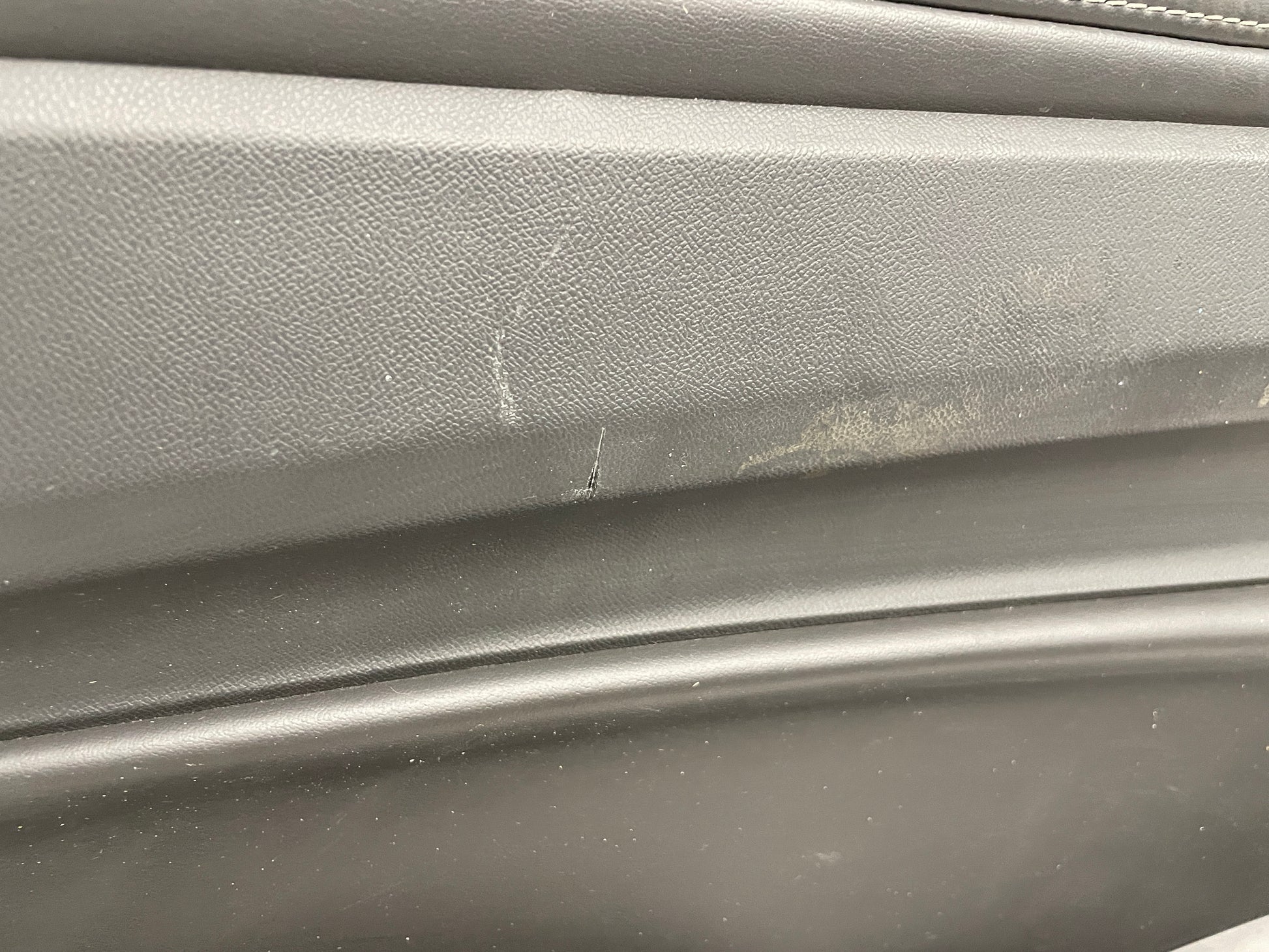 2019 Chevy Camaro SS LH Driver Front Interior Door Panel OEM - Day's Parts Yard