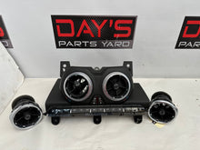 2020 Chevy Camaro SS HVAC Temperature Control Panel w/ Dash Vents