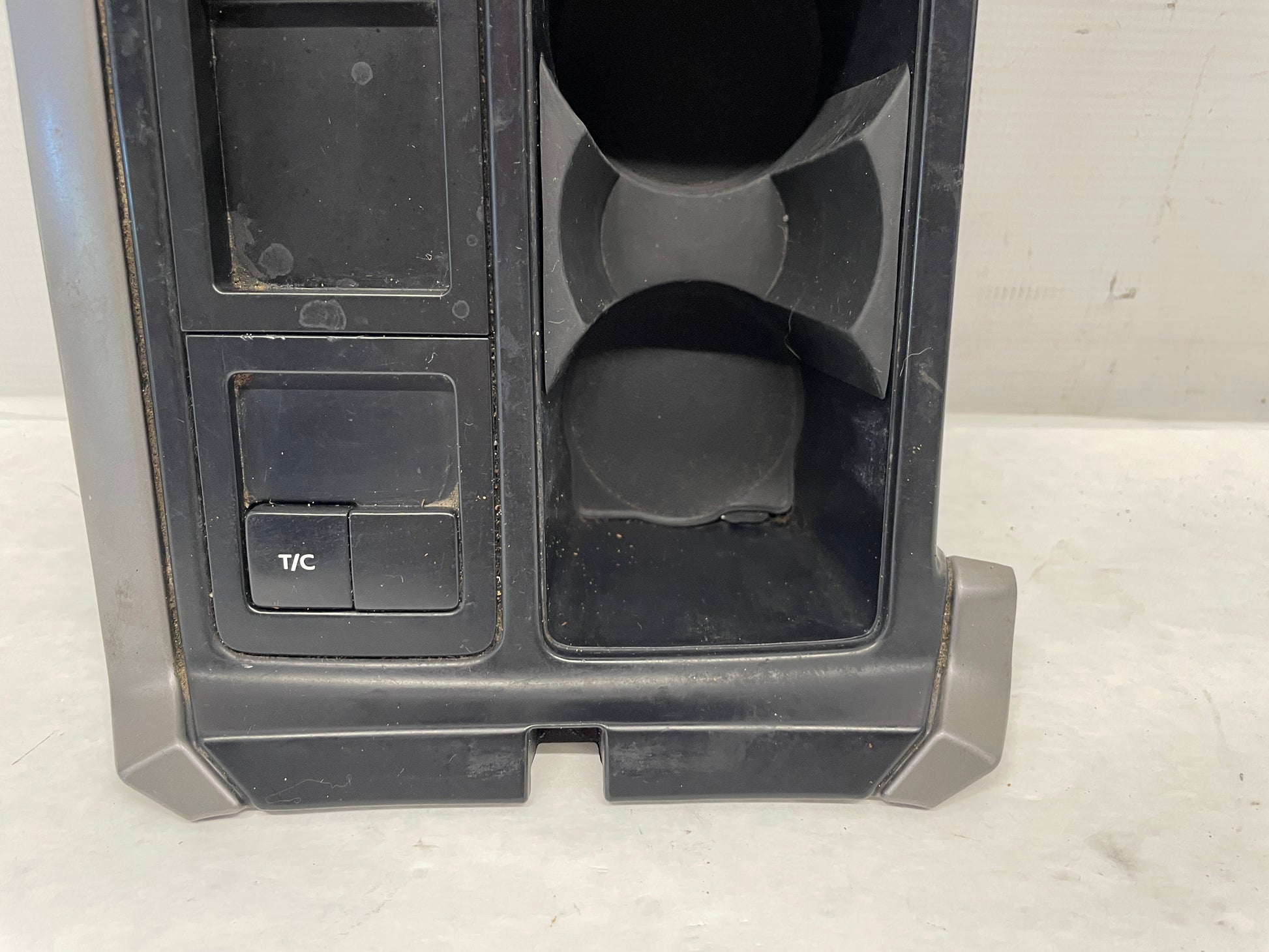 2005 Pontiac GTO Center Console Shifter Bezel Trim Plate Window Switches OEM - Day's Parts Yard