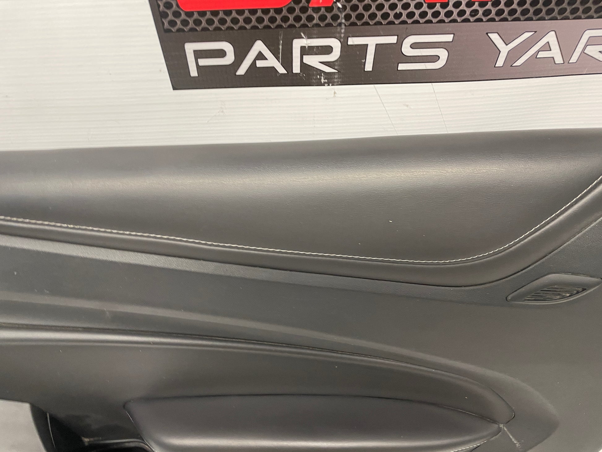 2019 Chevy Camaro SS RH Passenger Front Door Panel OEM - Day's Parts Yard