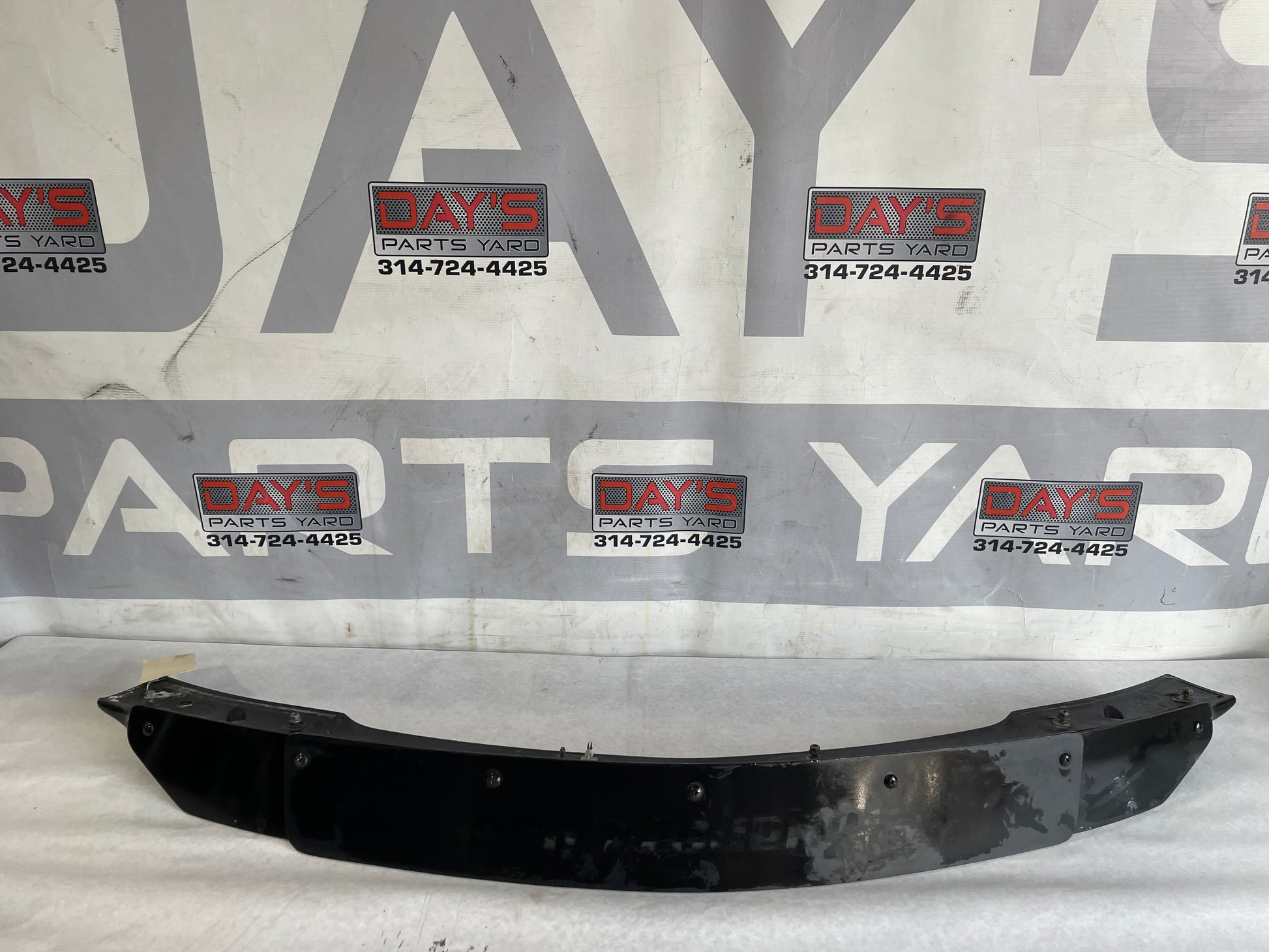 2010 Chevy Camaro SS Aftermarket Trunk Deck Lid Spoiler/ Wing OEM - Day's Parts Yard