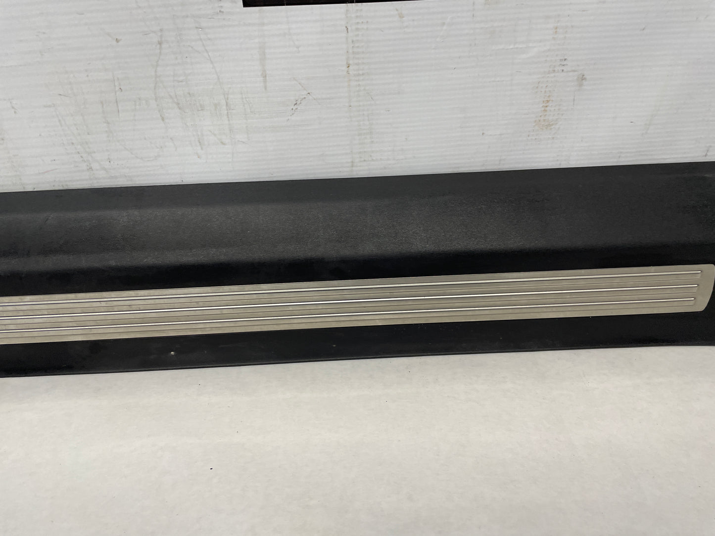 2017 Chevy SS Sedan LH Driver Front Scuff Sill Plate Panel OEM - Day's Parts Yard