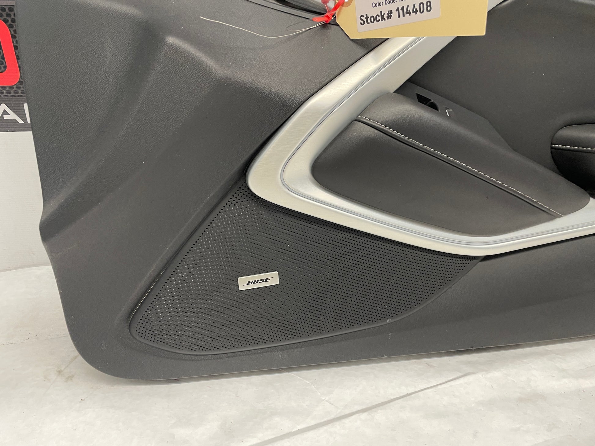 2019 Chevy Camaro SS RH Passenger Front Door Panel OEM - Day's Parts Yard