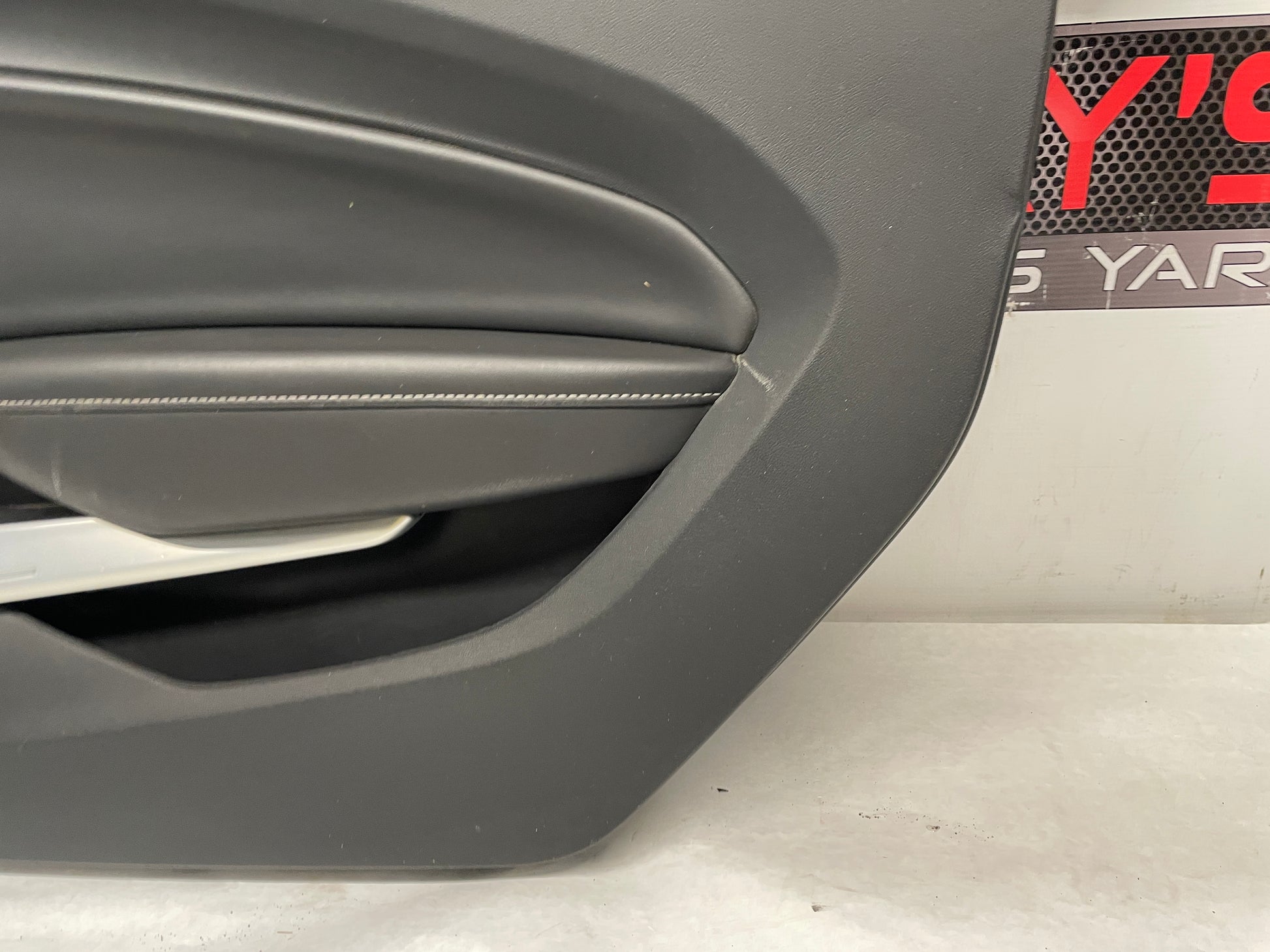 2019 Chevy Camaro SS RH Passenger Front Door Panel OEM - Day's Parts Yard