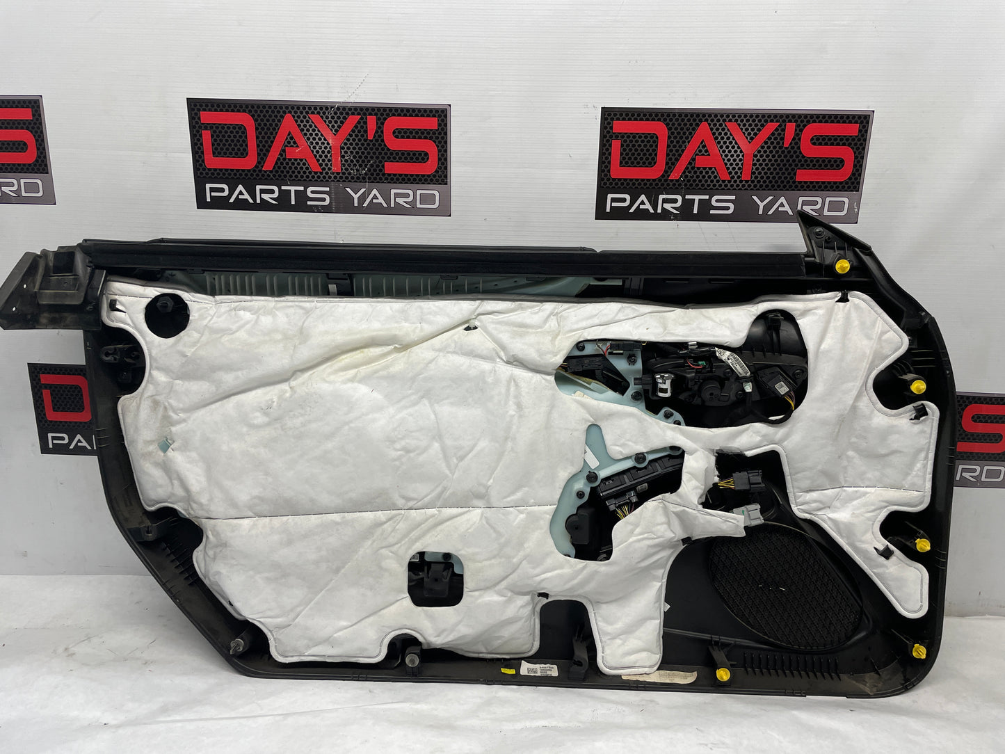 2019 Chevy Camaro SS RH Passenger Front Door Panel OEM - Day's Parts Yard