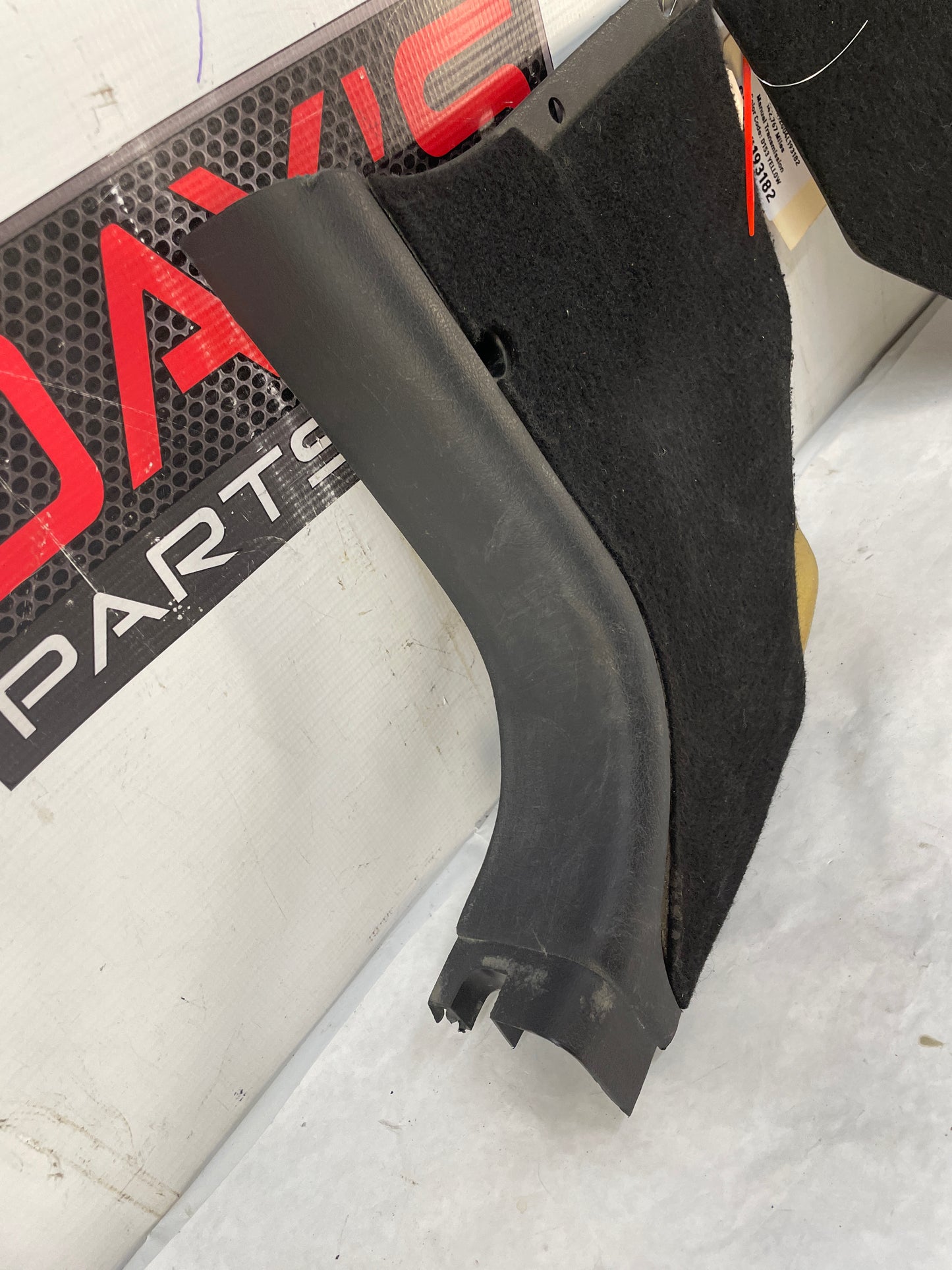 2004 Pontiac GTO RH & LH Interior Kick Panel Trim Molding Cover OEM - Day's Parts Yard