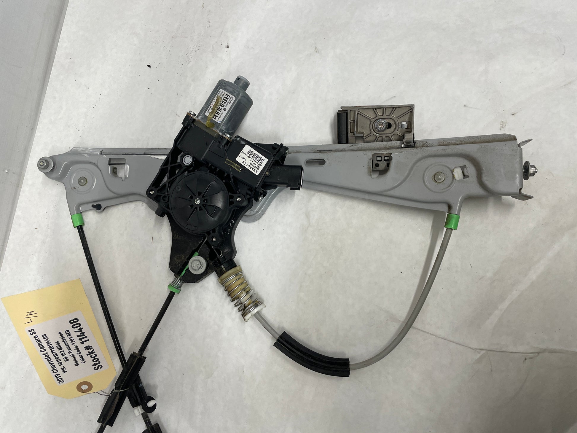 2019 Chevy Camaro SS LH Driver Front Window Regulator w/ Motor OEM - Day's Parts Yard