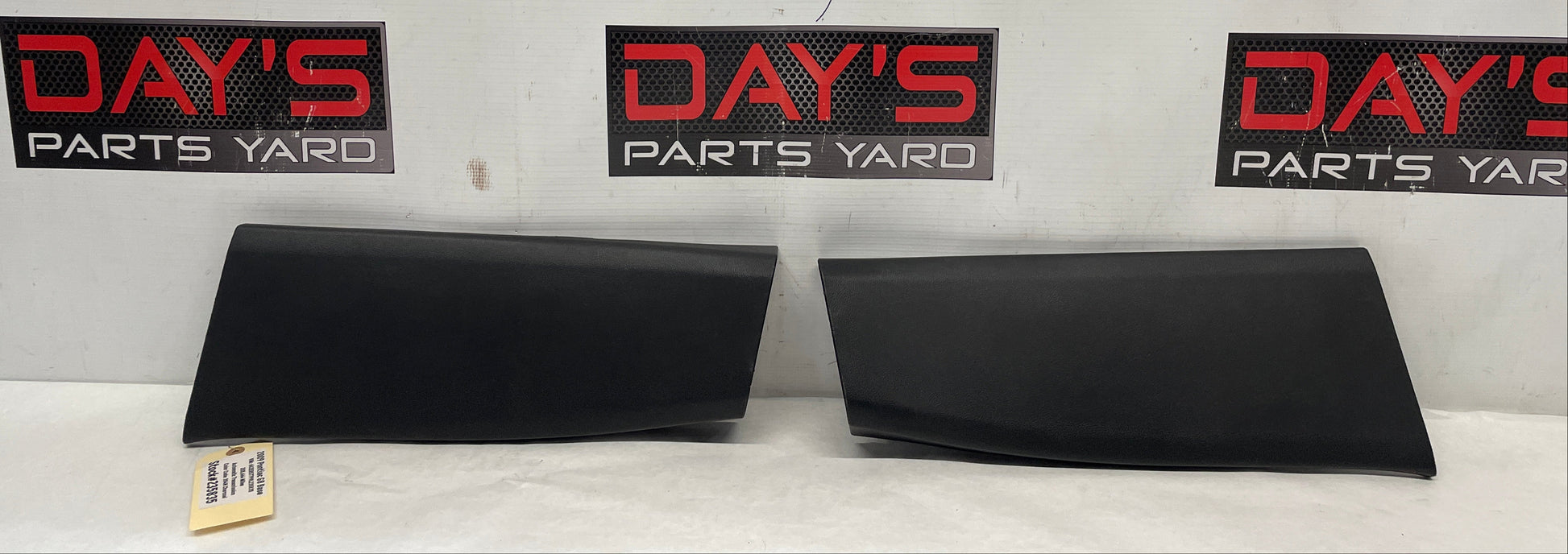 2009 Pontiac G8 Base RH & LH Lower Interior B Center Pillar Trim Molding Cover OEM - Day's Parts Yard