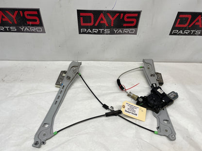 2019 Chevy Camaro SS RH Passenger Front Window Regulator w/ Motor OEM - Day's Parts Yard
