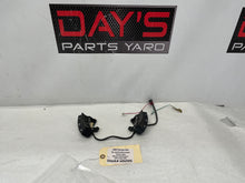 2005 Pontiac GTO Steering Wheel Radio Control Buttons Switches OEM - Day's Parts Yard