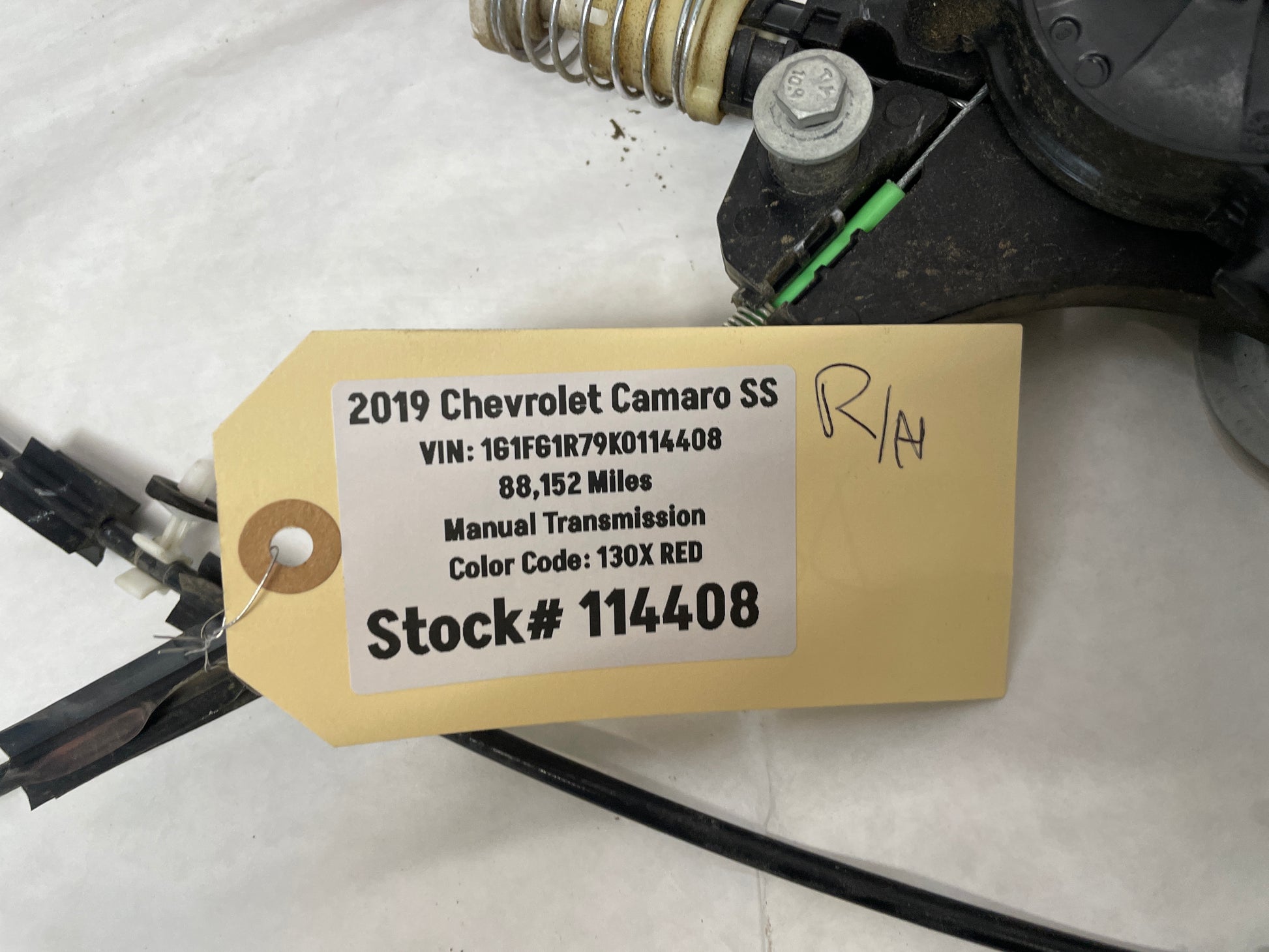 2019 Chevy Camaro SS RH Passenger Front Window Regulator w/ Motor OEM - Day's Parts Yard
