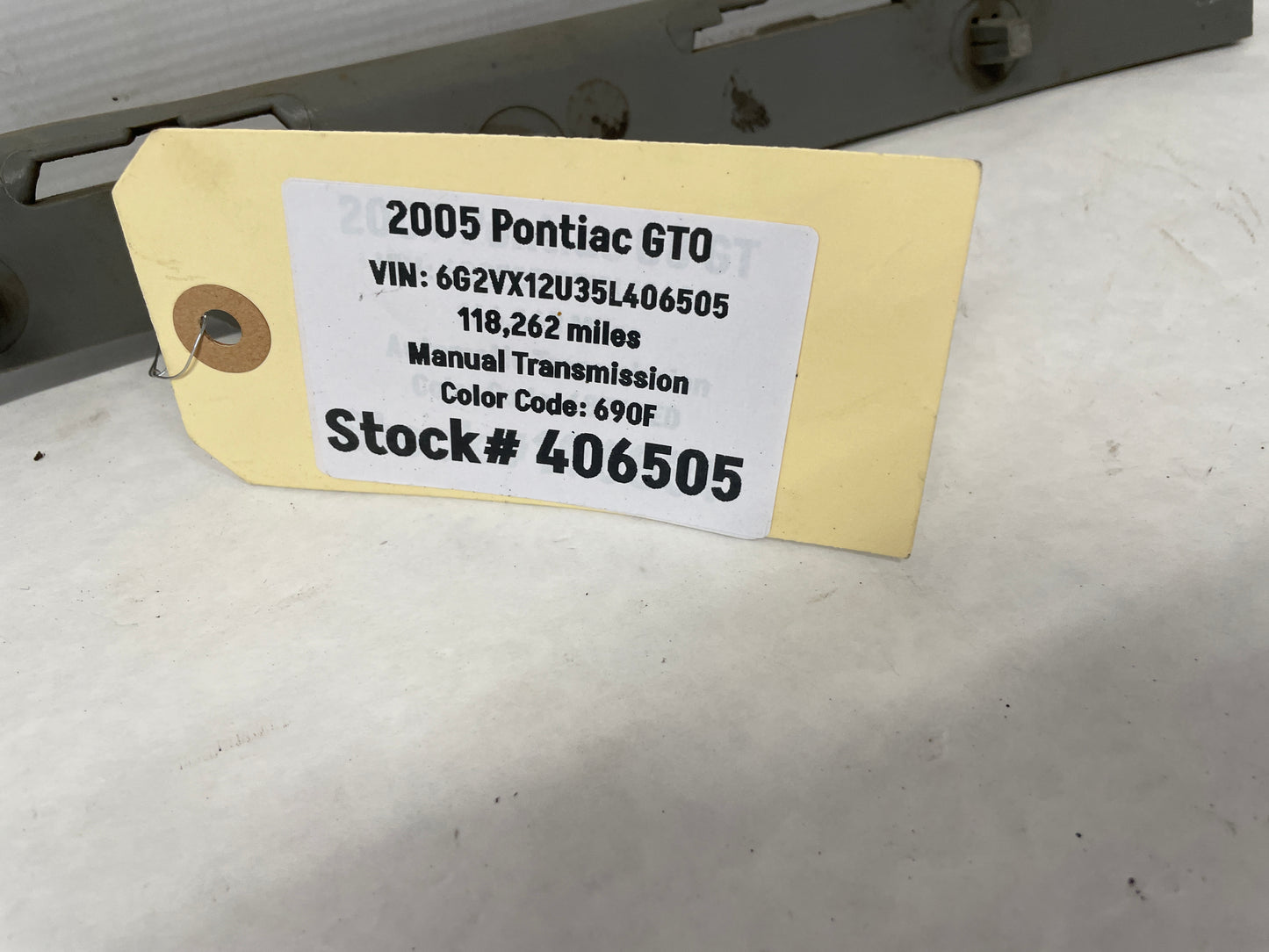 2005 Pontiac GTO LH Driver Front Bumper Fender Brackets Guide OEM - Day's Parts Yard