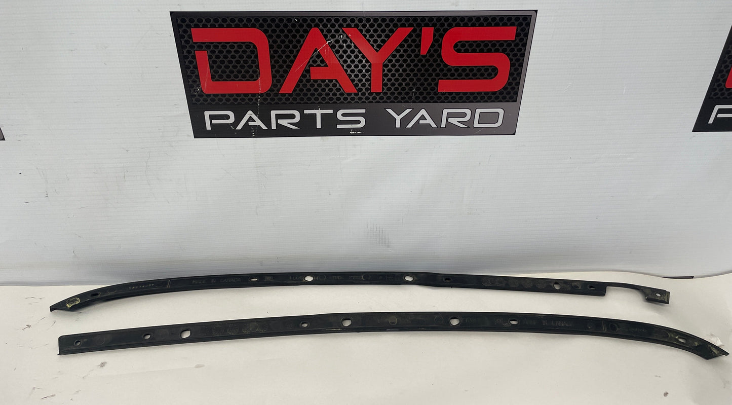 2012 Chevy Camaro SS ZL1 Front Bumper Trim OEM
