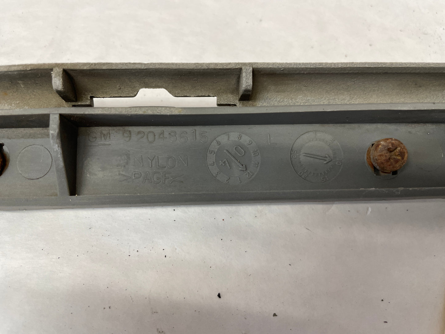 2005 Pontiac GTO LH Driver Front Bumper Fender Brackets Guide OEM - Day's Parts Yard