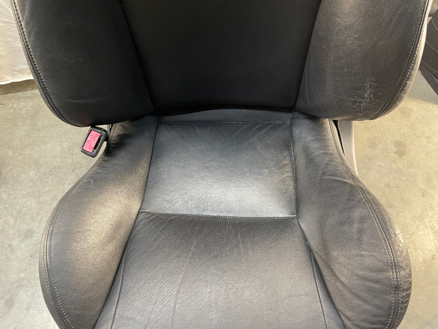2005 Pontiac GTO Seats Front and Rear Black Leather OEM
