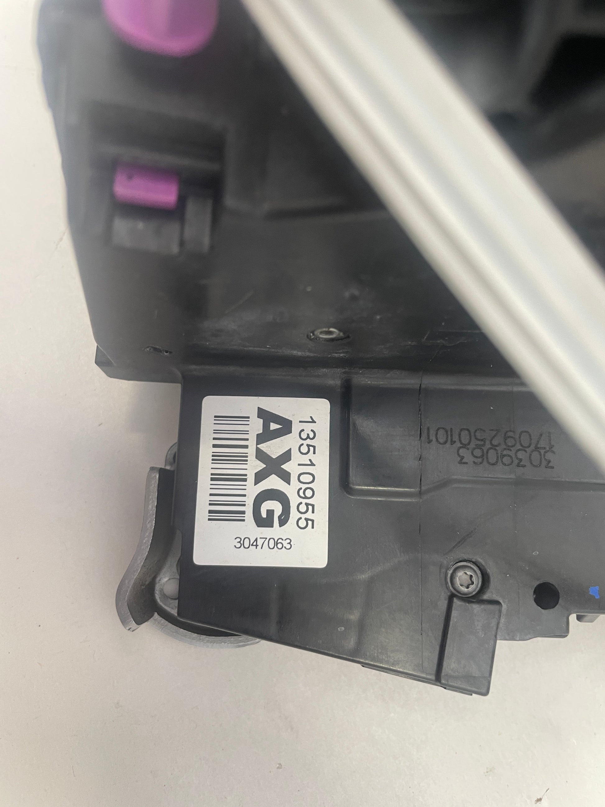 2018 Chevy Camaro ZL1 Convertible Front LH Drive Door Lock Actuator OEM - Day's Parts Yard