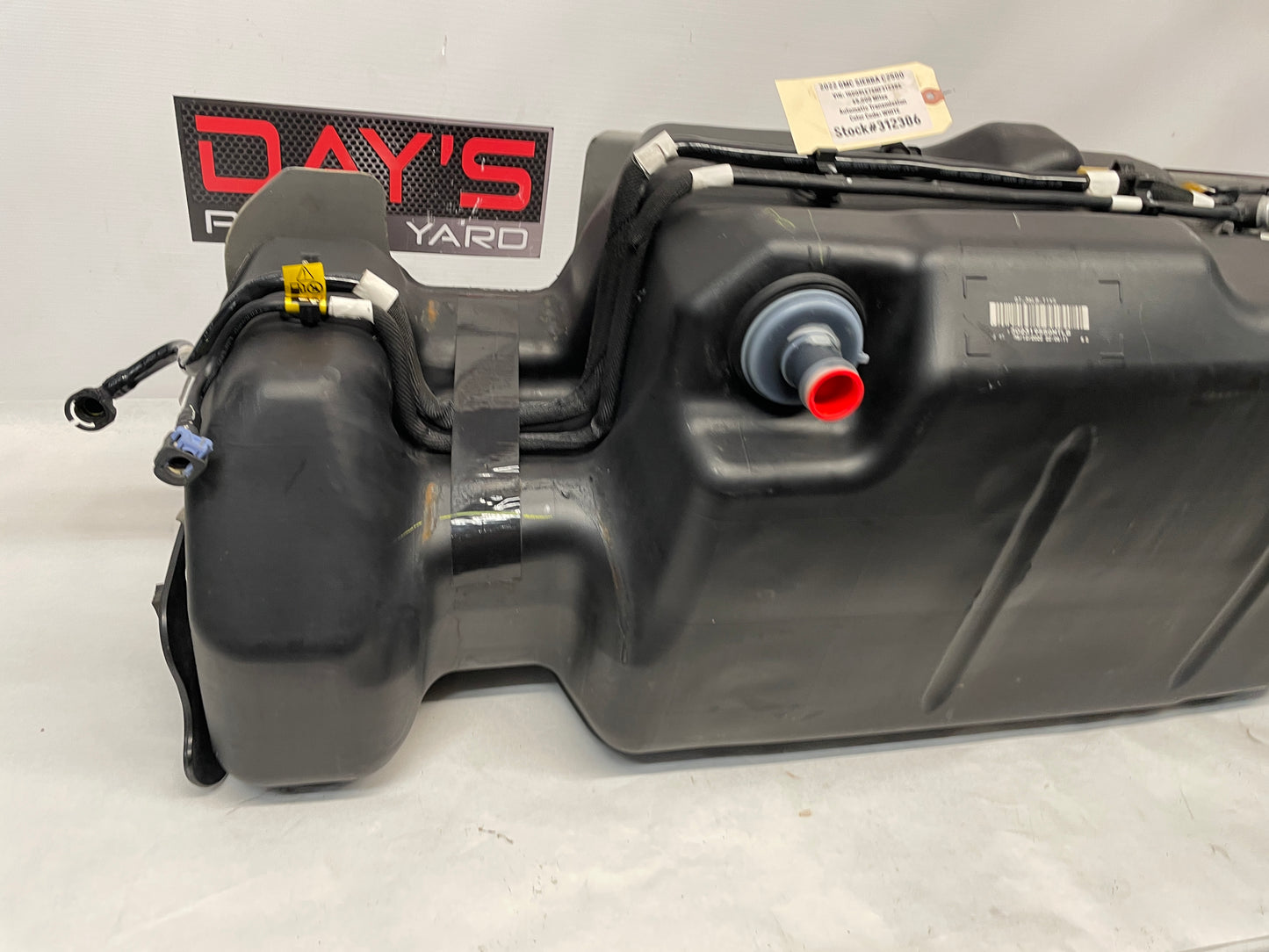 2022 GMC Sierra C2500 Fuel Gas Tank OEM - Day's Parts Yard