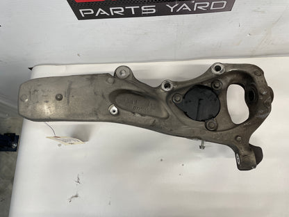 2014 Cadillac CTS-V Coupe RH Passenger Front Spindle Knuckle Hub Assembly OEM