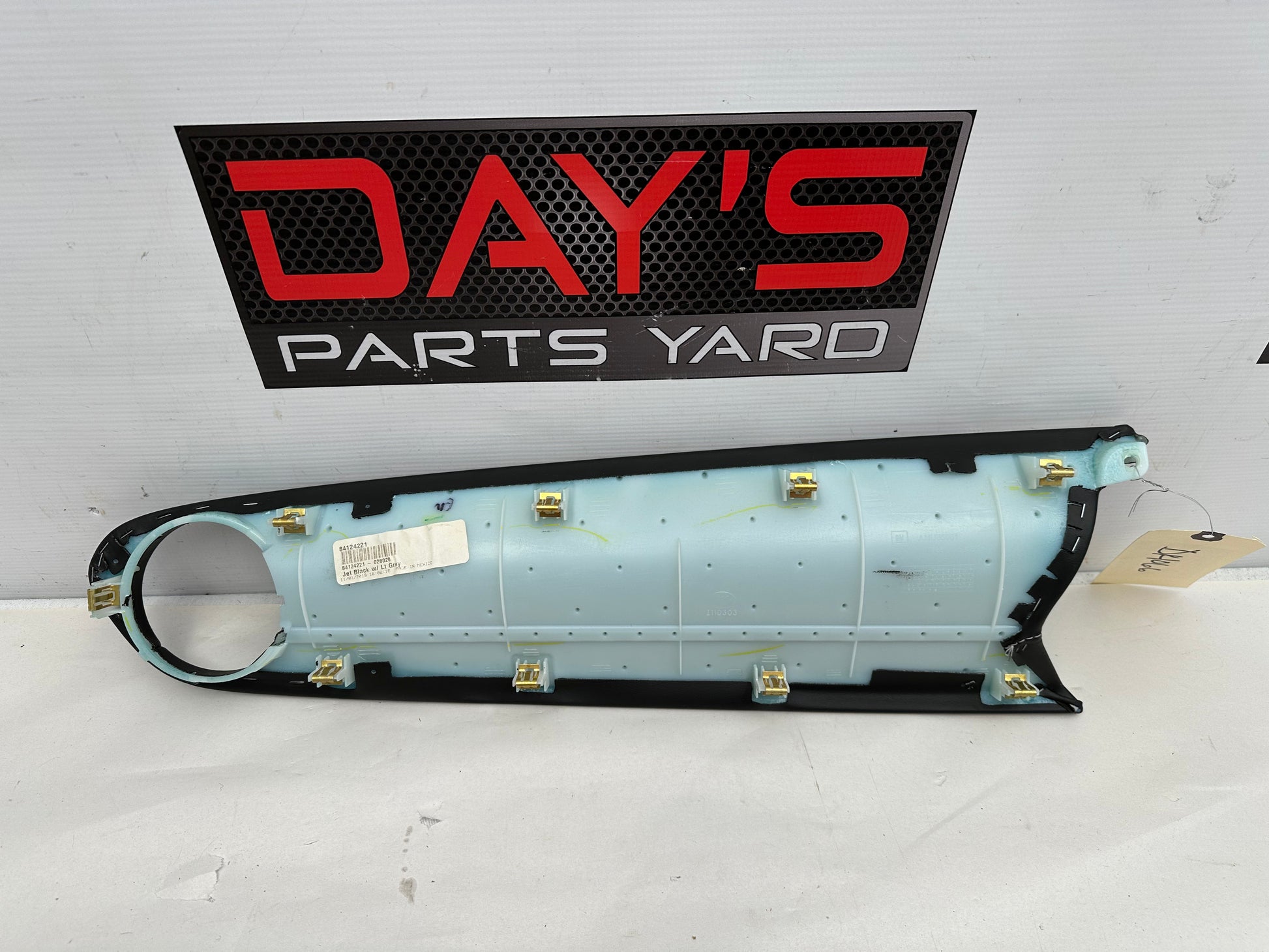 2020 Chevy Camaro SS RH Passenger Dash Trim OEM - Day's Parts Yard