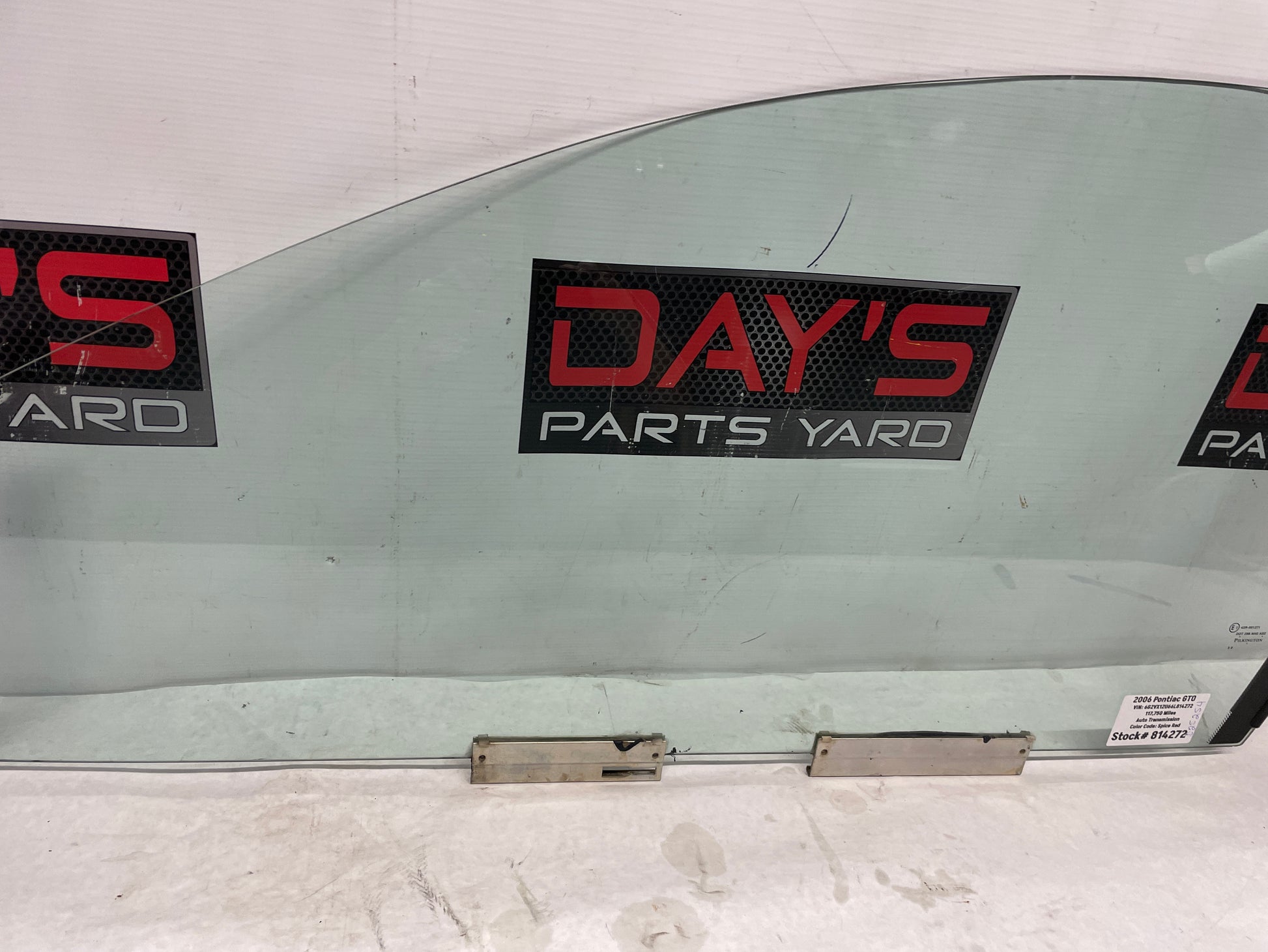 2006 Pontiac GTO LH Driver Front Door Window Glass OEM - Day's Parts Yard