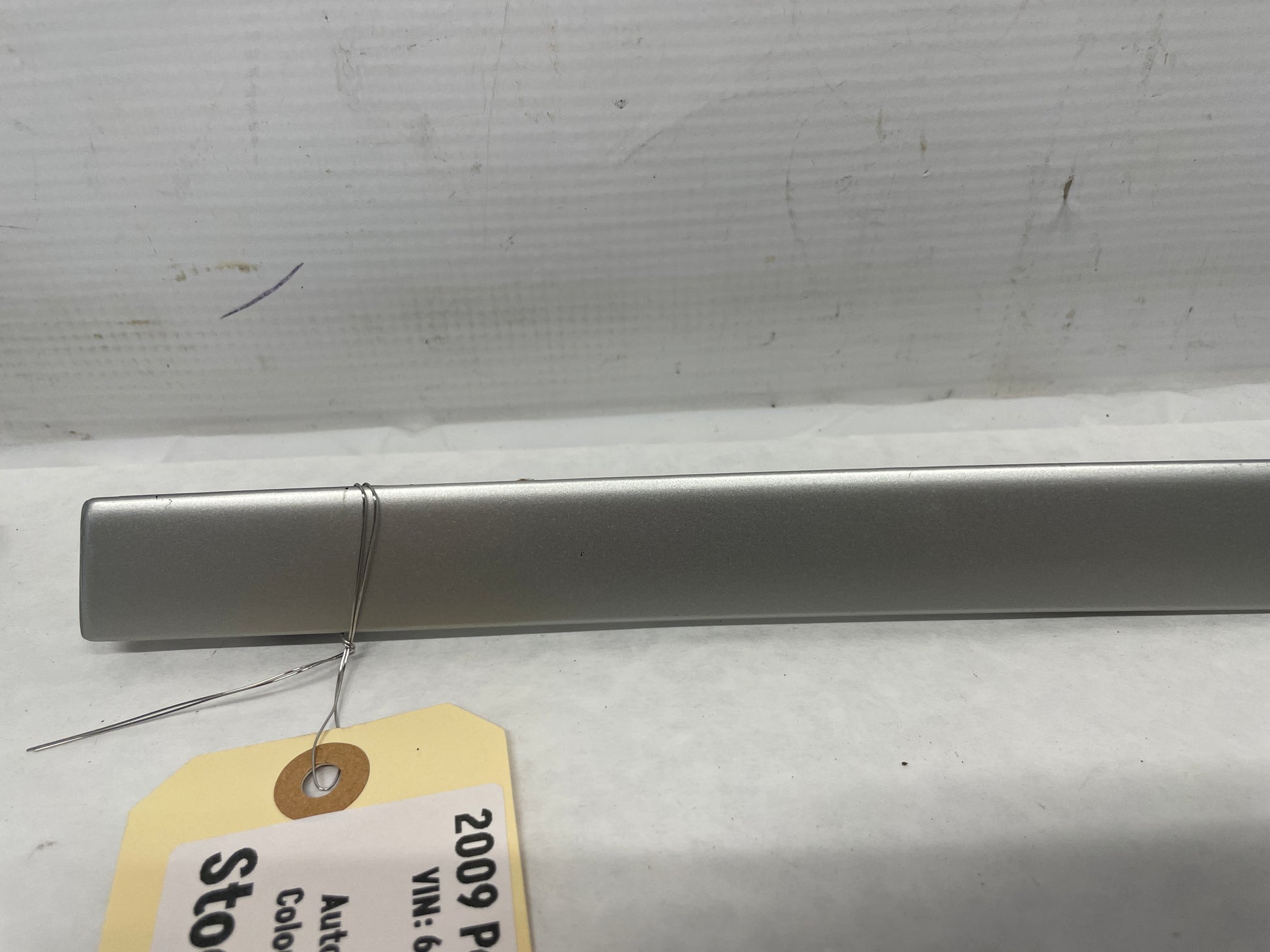 2009 Pontiac G8 Base LH & RH Silver Dash Trim Accent Applique Panel OEM - Day's Parts Yard