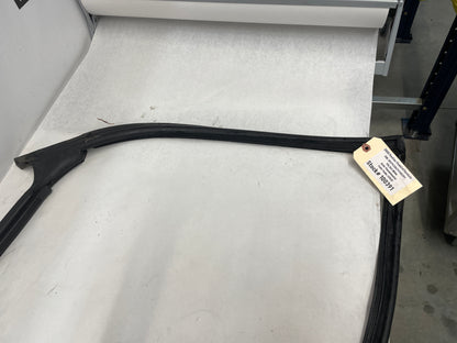 2000 Pontiac Firebird Formula LH Driver Door T-Top Weather Strip Rubber Seal OEM - Day's Parts Yard