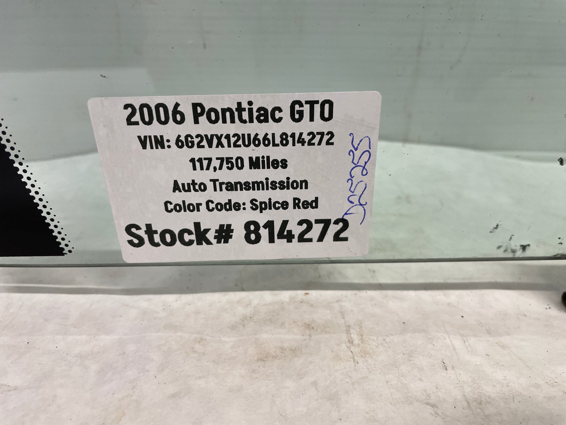 2006 Pontiac GTO RH Passenger Door Window Glass OEM - Day's Parts Yard