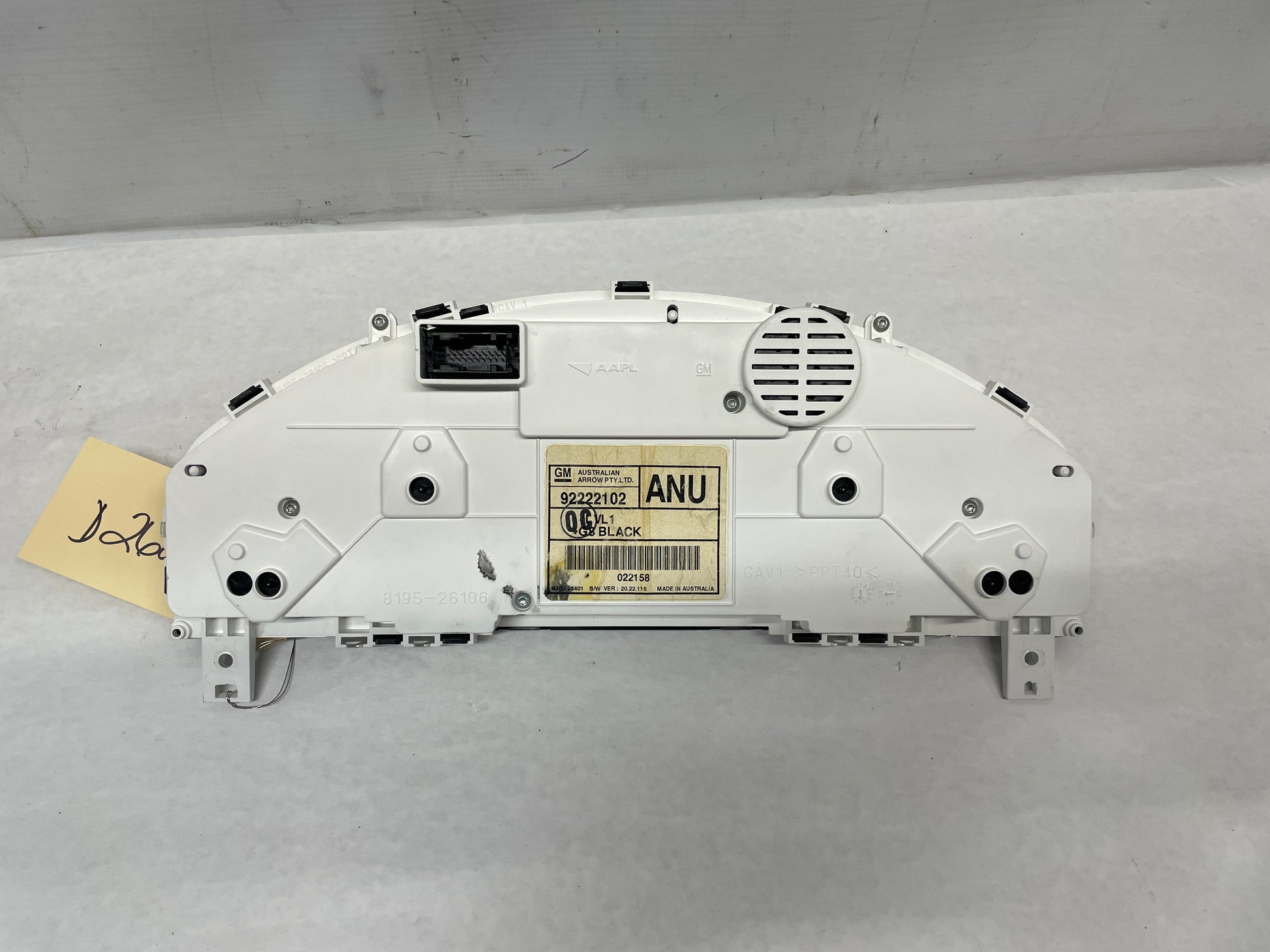 2009 Pontiac G8 Base Gauge Cluster Speedometer OEM - Day's Parts Yard
