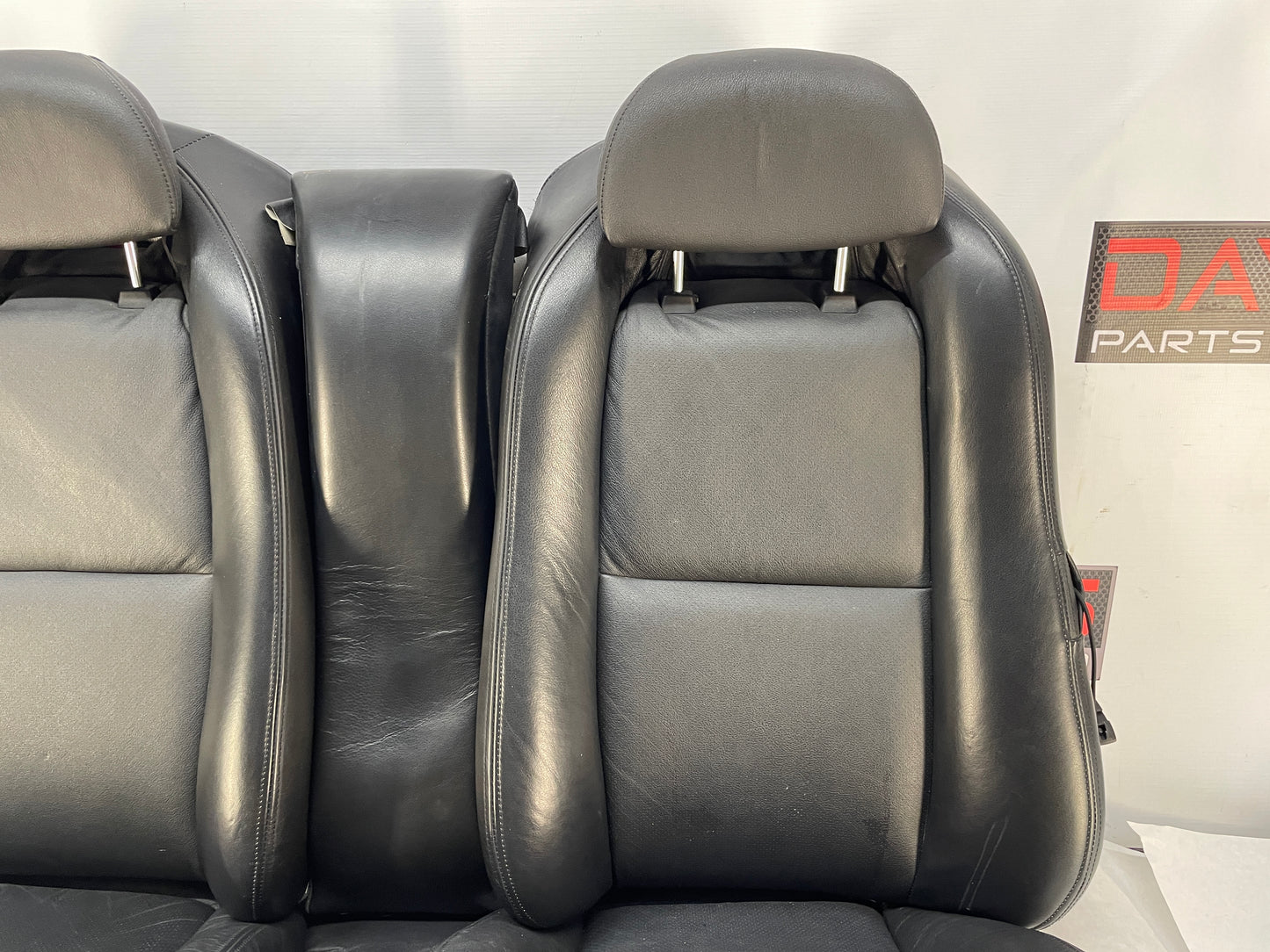 2005 Pontiac GTO Seats Front and Rear Black Leather OEM