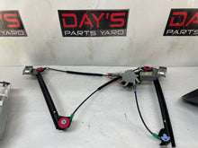 2004 Chevy C5 Corvette RH Passenger Window Regulator w/ Motor OEM - Day's Parts Yard