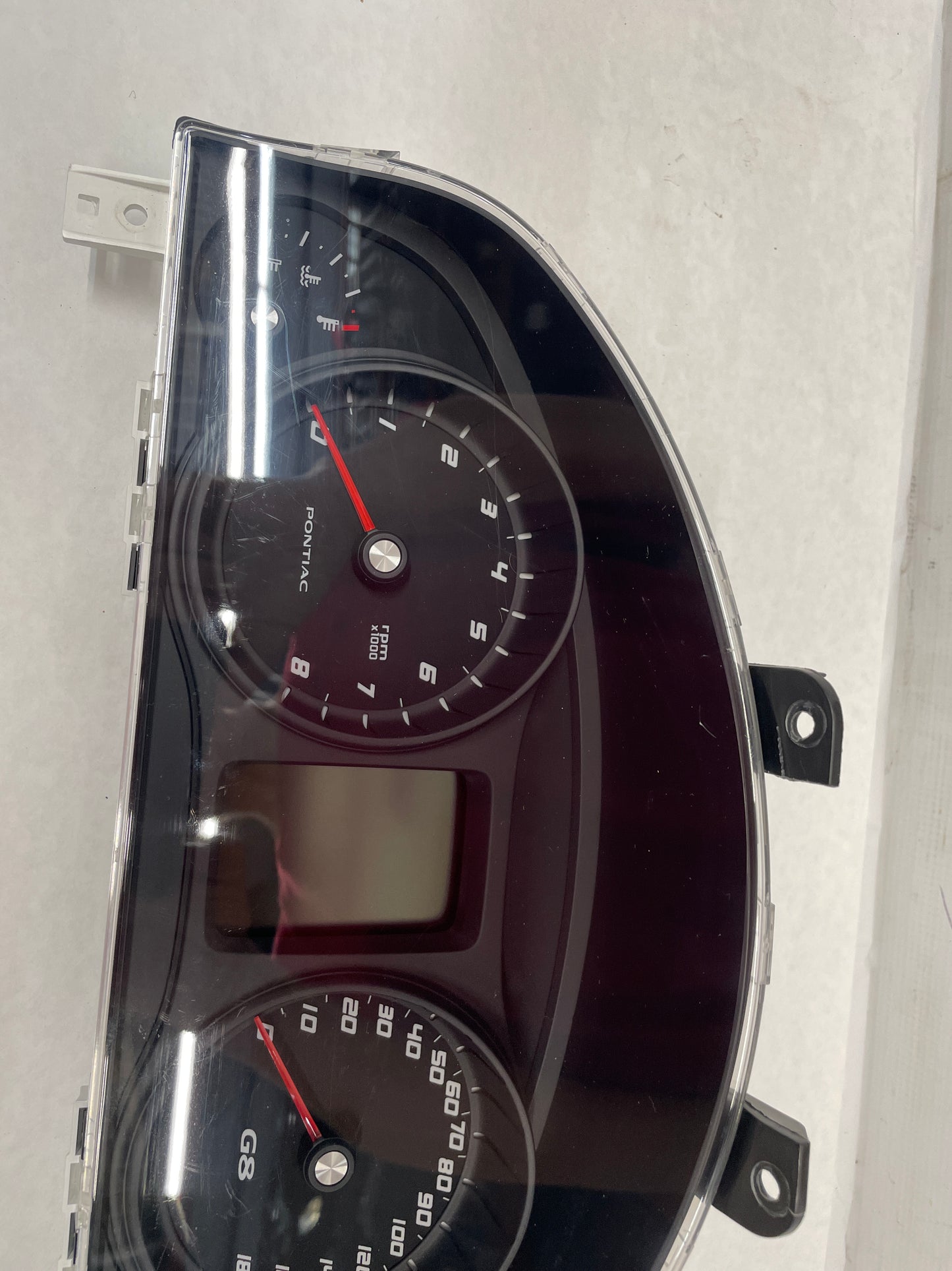 2009 Pontiac G8 Base Gauge Cluster Speedometer OEM - Day's Parts Yard