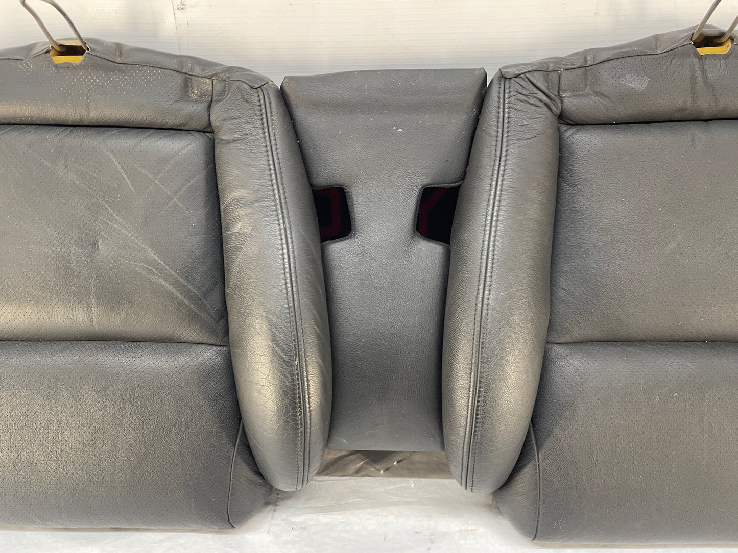 2005 Pontiac GTO Seats Front and Rear Black Leather OEM