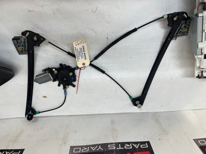 2004 Chevy C5 Corvette RH Passenger Window Regulator w/ Motor OEM - Day's Parts Yard